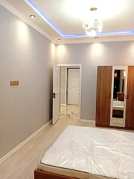 Kirayə verilir 2 otaqlı mənzil 64 m²