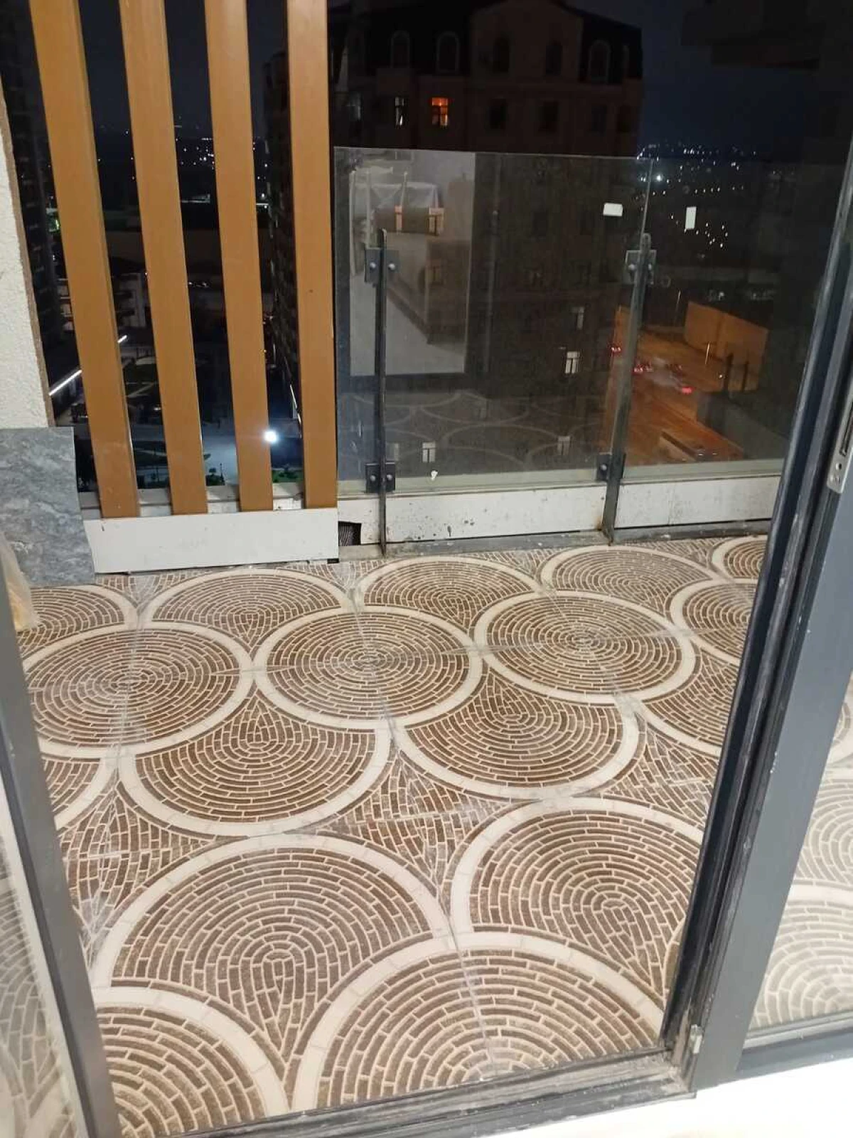 Kirayə verilir 2 otaqlı mənzil 64 m²