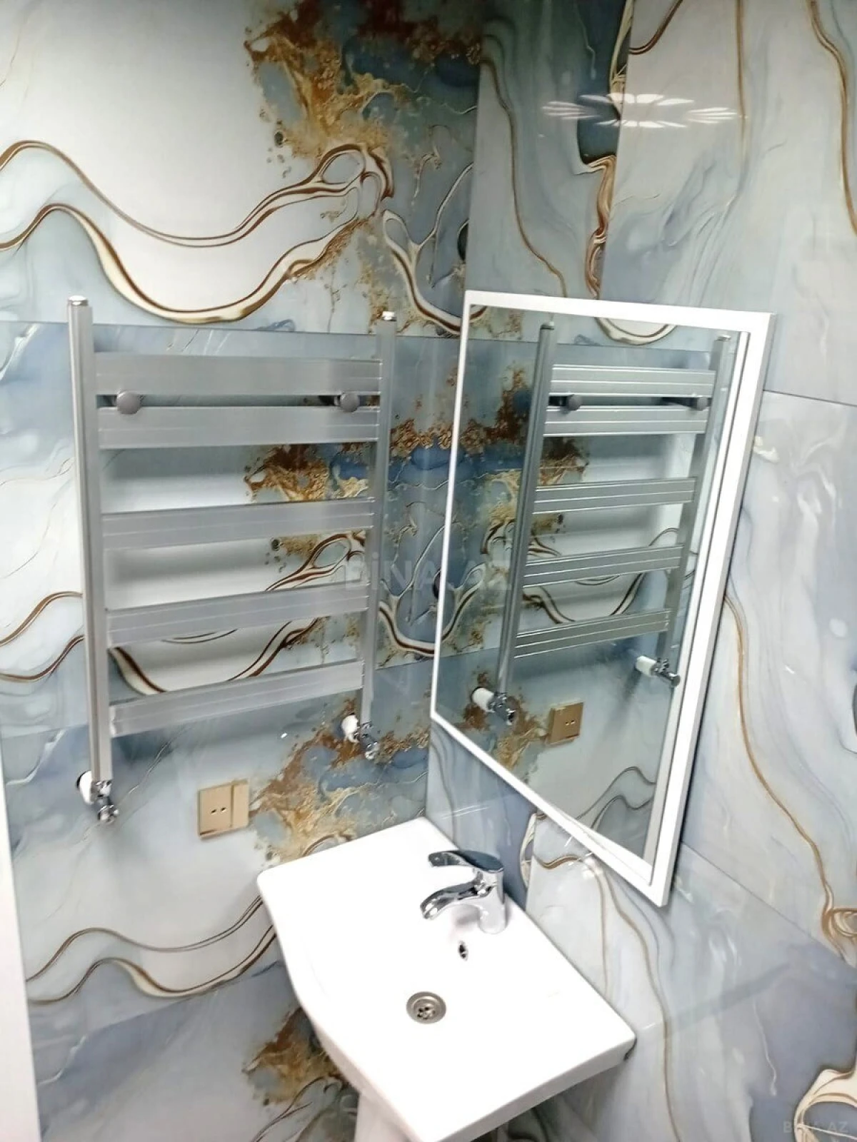 Kirayə verilir 2 otaqlı mənzil 64 m²