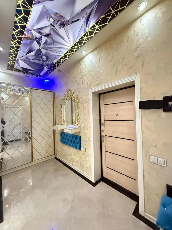 Kirayə verilir 2 otaqlı mənzil 60 m²