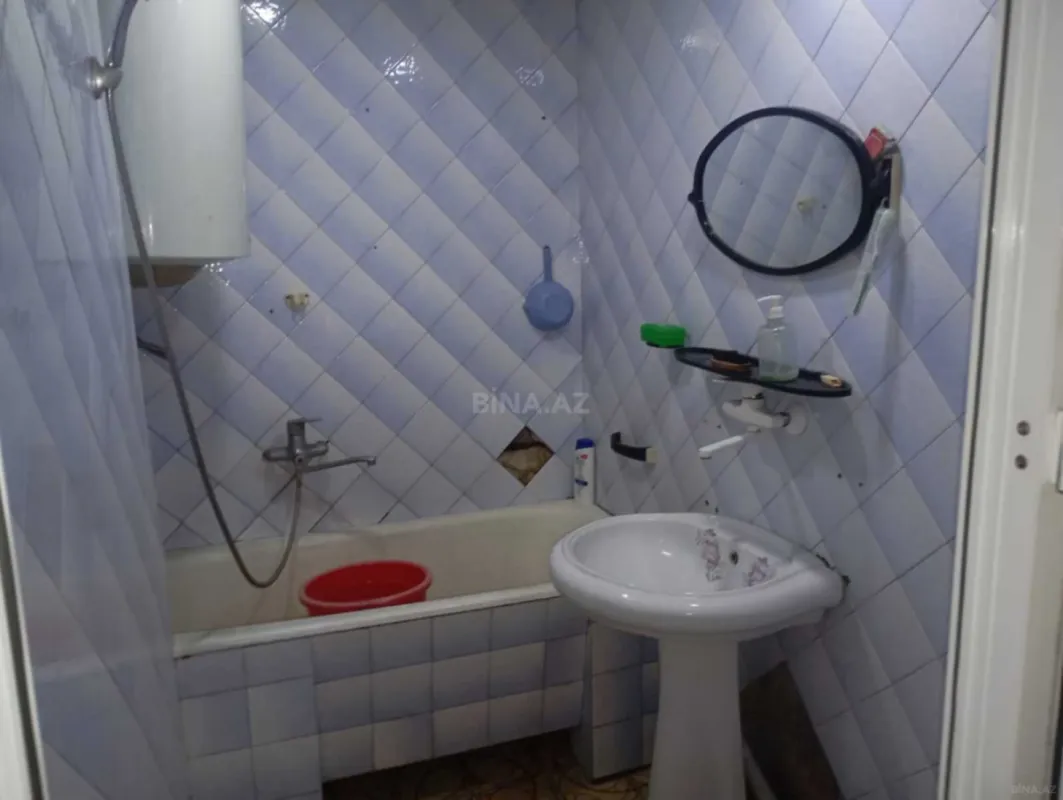 Satılır 2 otaqlı mənzil 70 m²