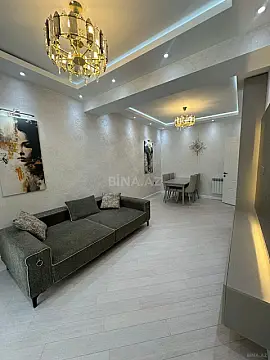 Kirayə verilir 2 otaqlı mənzil 68 m²