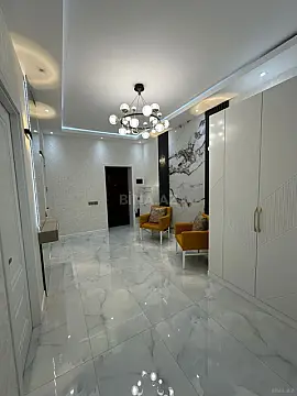 Kirayə verilir 2 otaqlı mənzil 68 m²