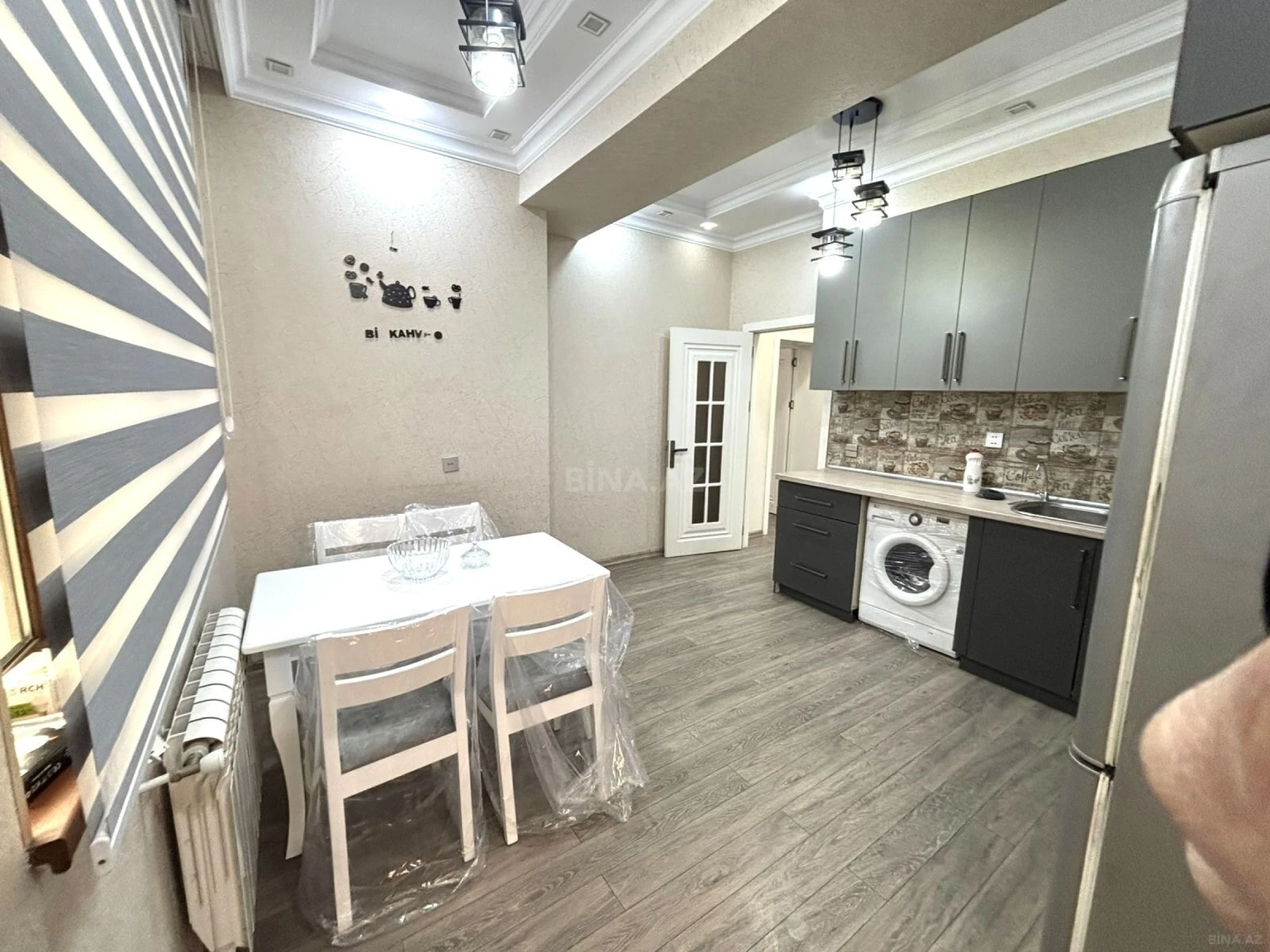 Kirayə verilir 3 otaqlı mənzil 130 m²