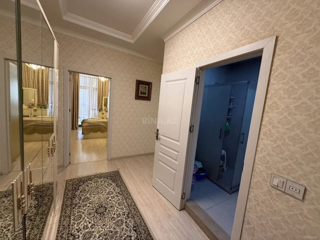 Satılır 2 otaqlı mənzil 60 m²