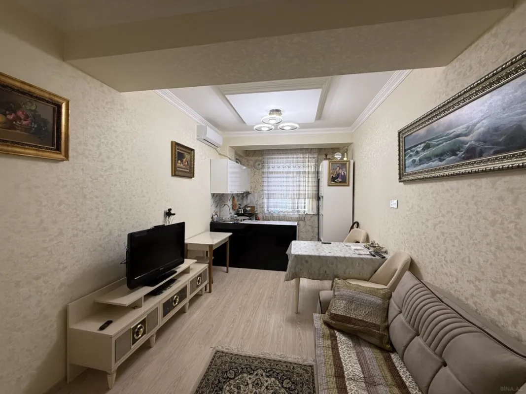 Satılır 2 otaqlı mənzil 60 m²