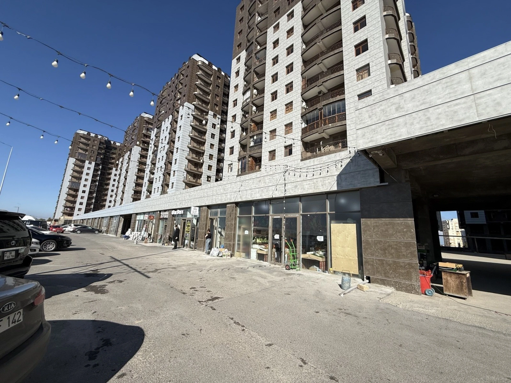 Satılır 2 otaqlı mənzil 60 m²