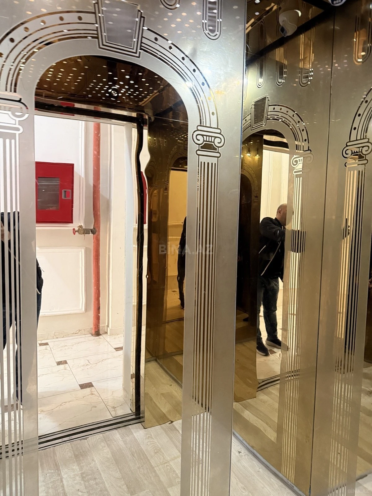 Satılır 2 otaqlı mənzil 60 m²