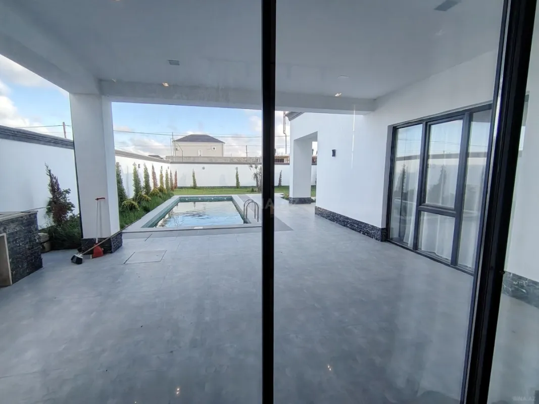 Satılır 4 otaqlı həyət evi 200 m²