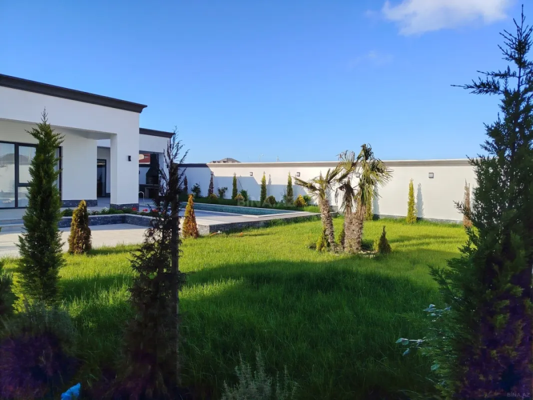 Satılır 4 otaqlı həyət evi 200 m²