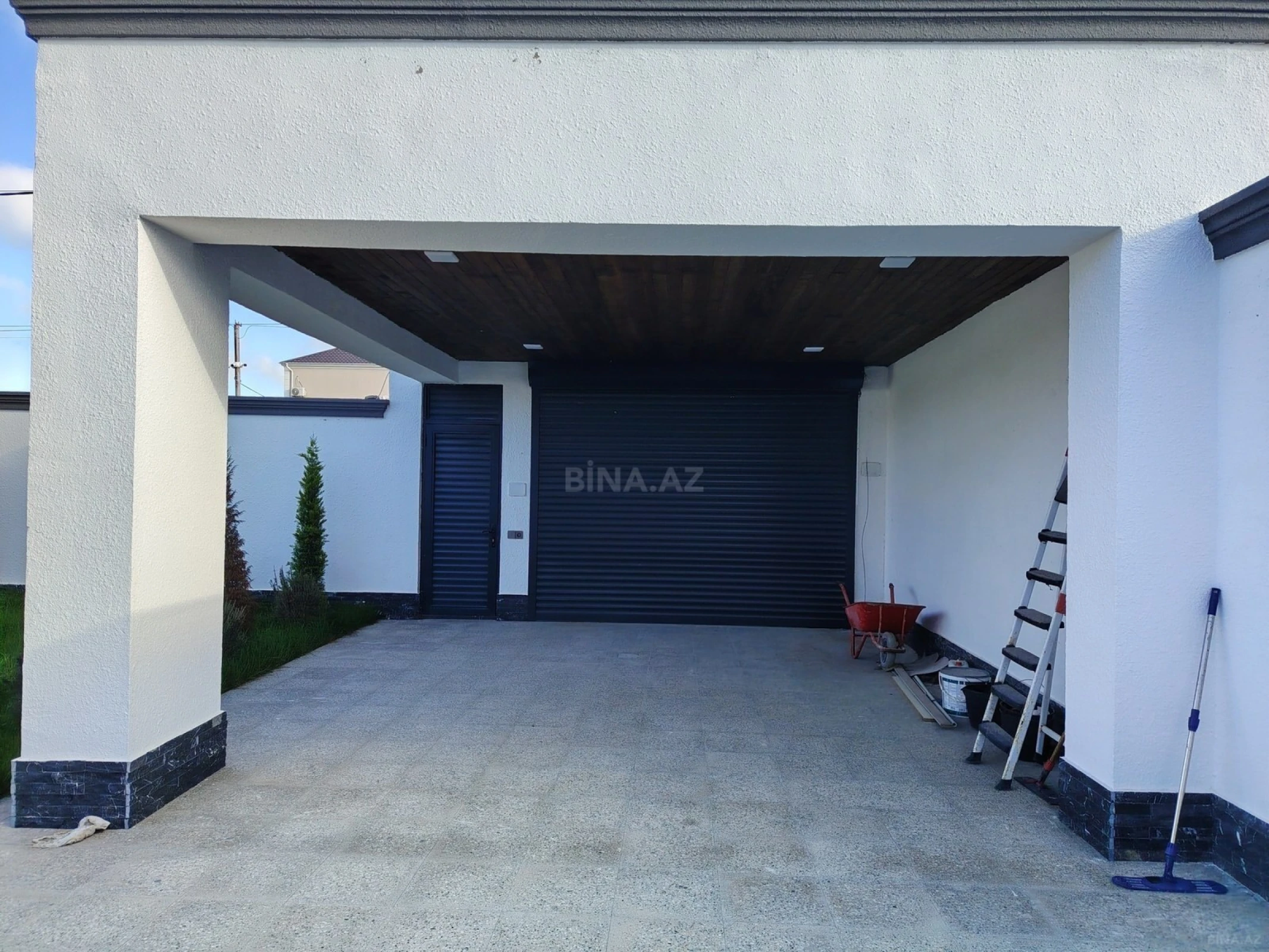 Satılır 4 otaqlı həyət evi 200 m²