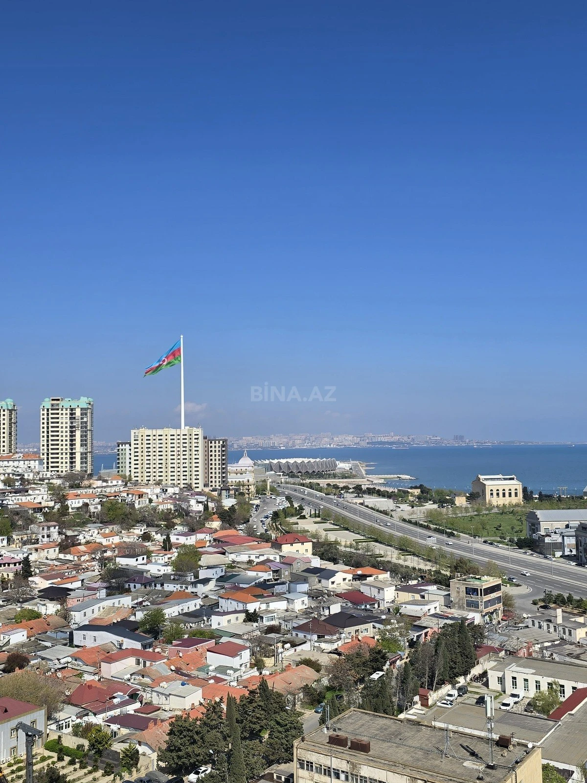 Satılır 2 otaqlı mənzil 65 m²