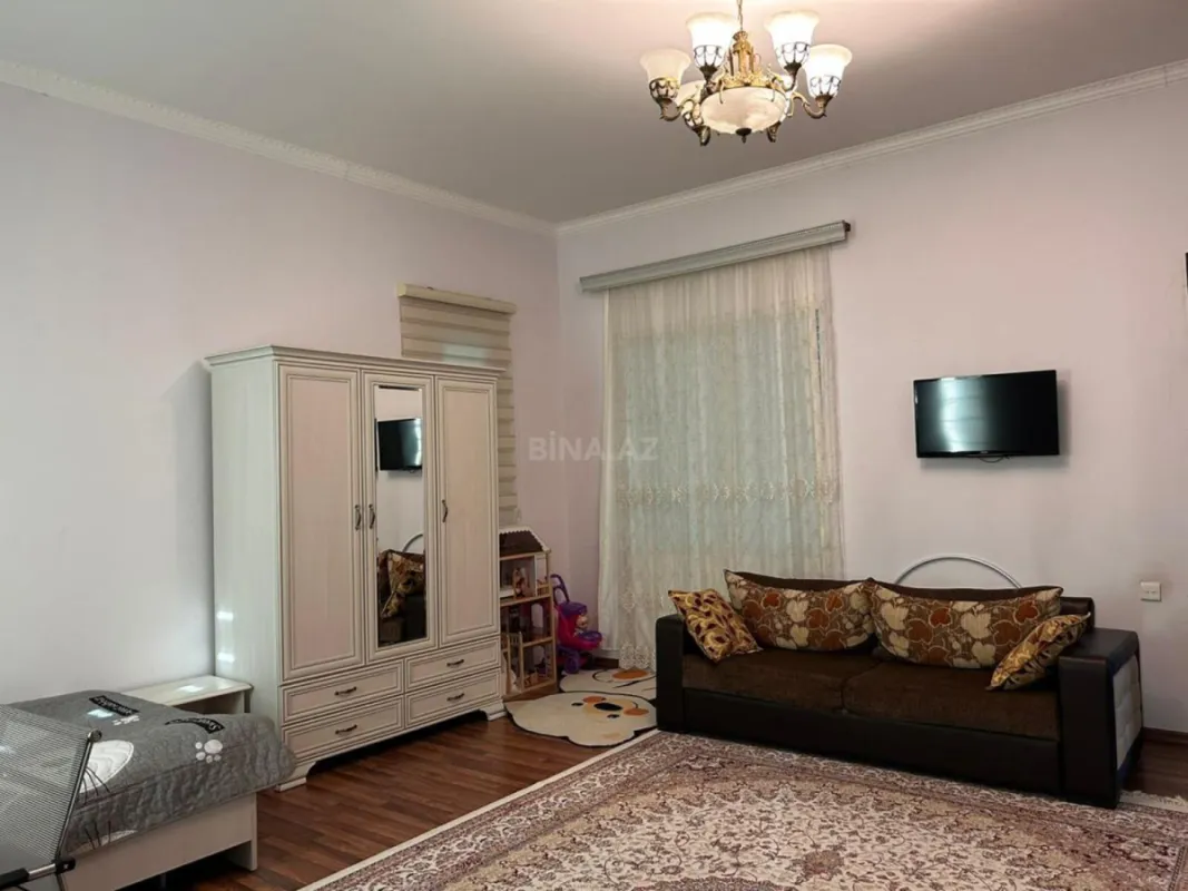 Kirayə verilir 6 otaqlı həyət evi 350 m²