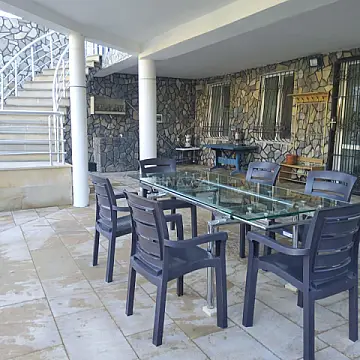 Kirayə verilir 6 otaqlı həyət evi 350 m²
