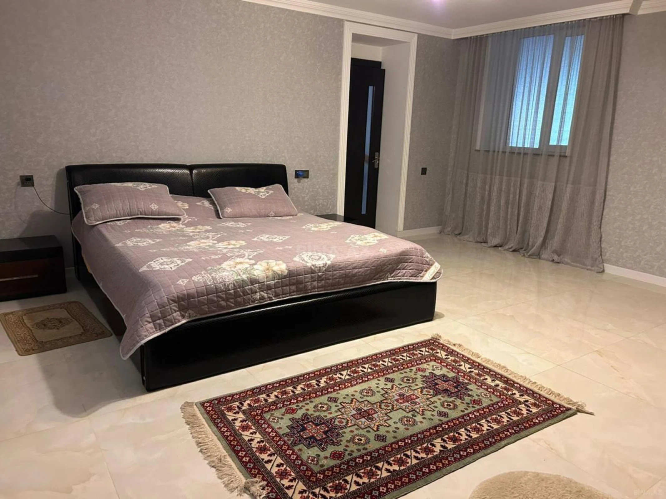 Kirayə verilir 6 otaqlı həyət evi 350 m²