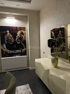 Kirayə verilir 3 otaqlı mənzil 150 m²