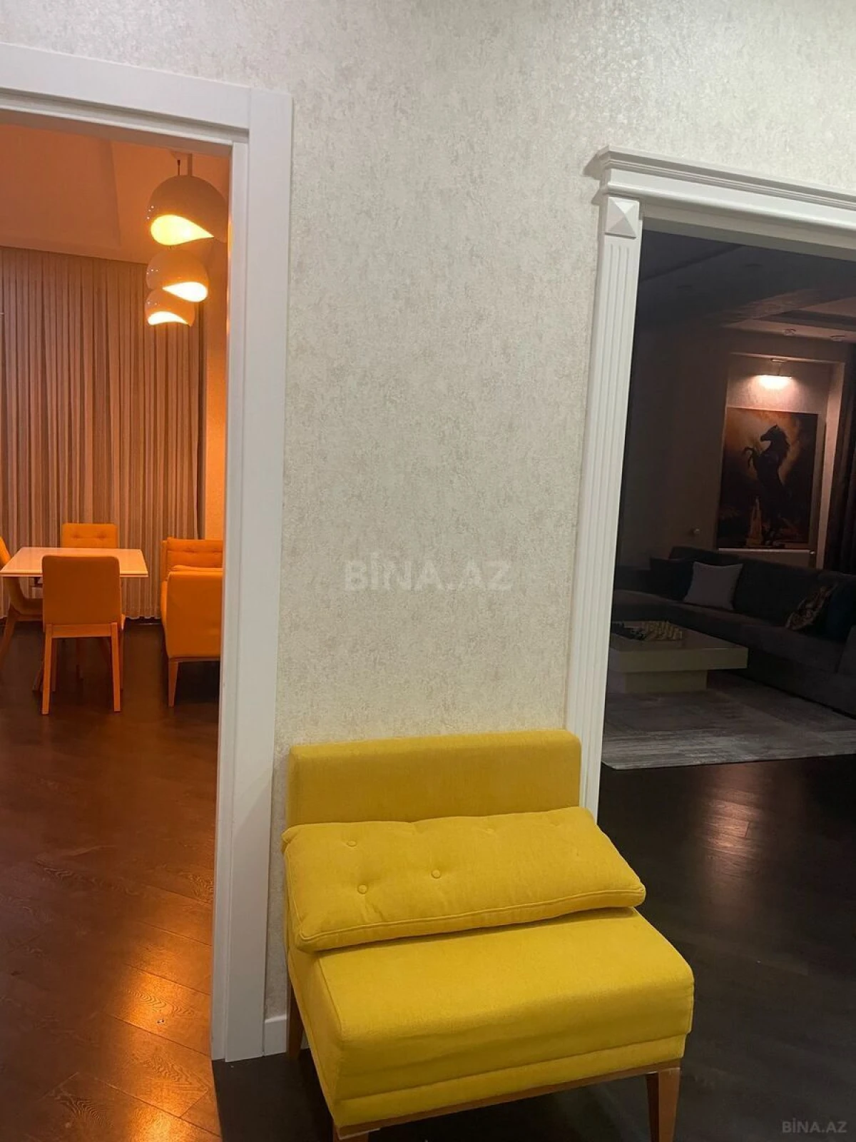 Kirayə verilir 3 otaqlı mənzil 150 m²