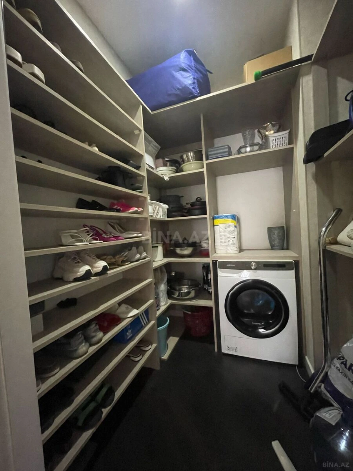 Kirayə verilir 3 otaqlı mənzil 150 m²