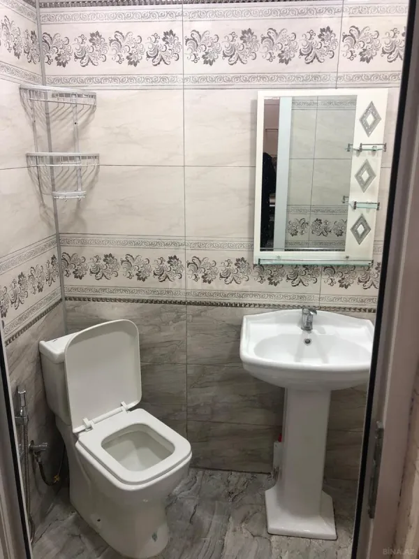 Kirayə verilir 2 otaqlı mənzil 55 m²