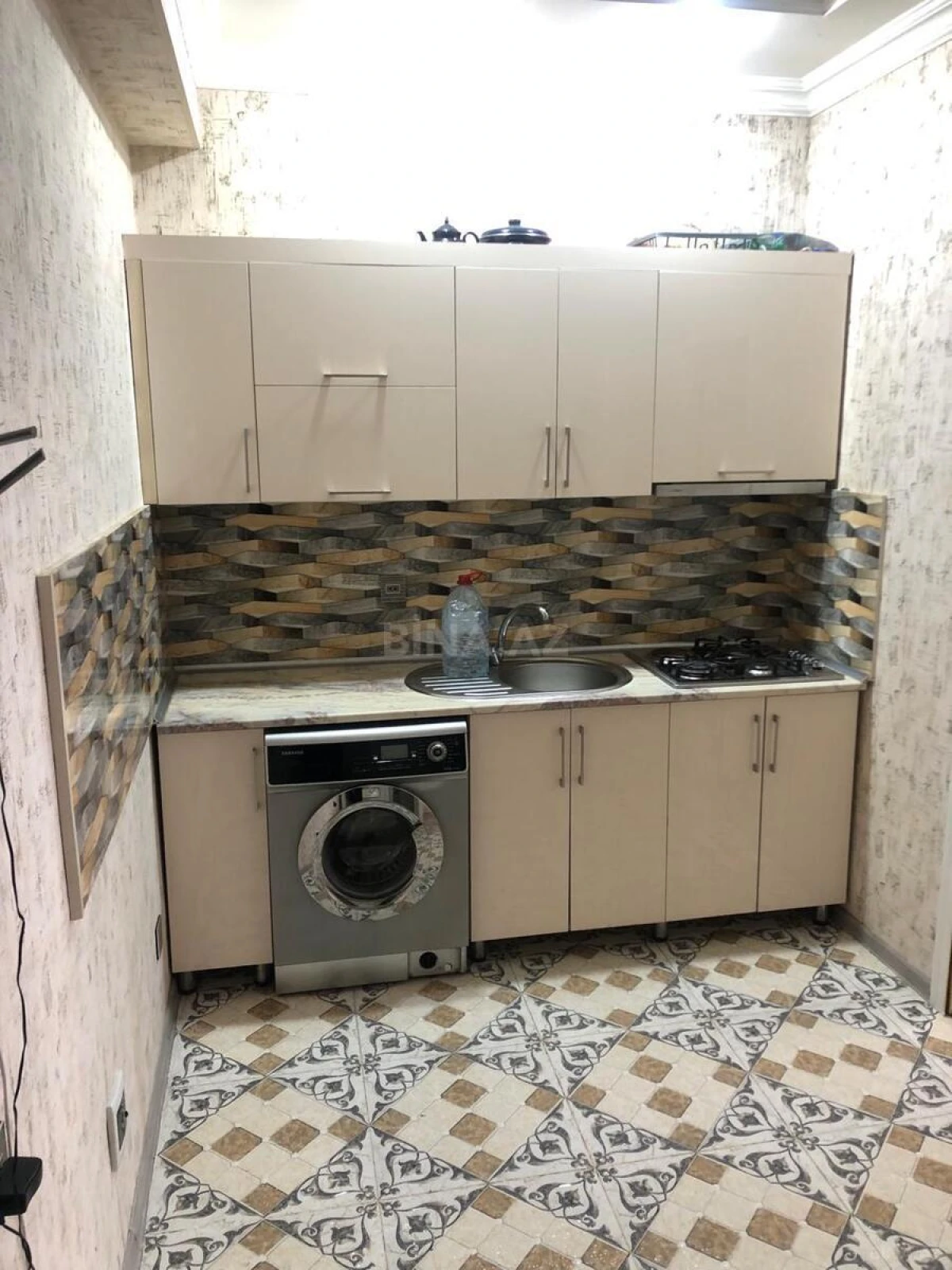 Kirayə verilir 2 otaqlı mənzil 55 m²