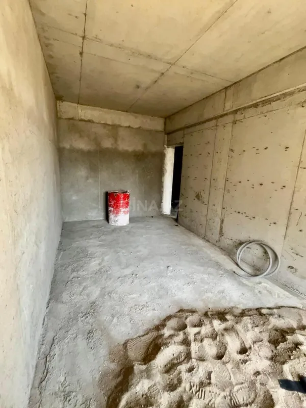 Satılır 2 otaqlı mənzil 56 m²