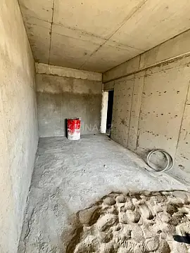 Satılır 2 otaqlı mənzil 56 m²