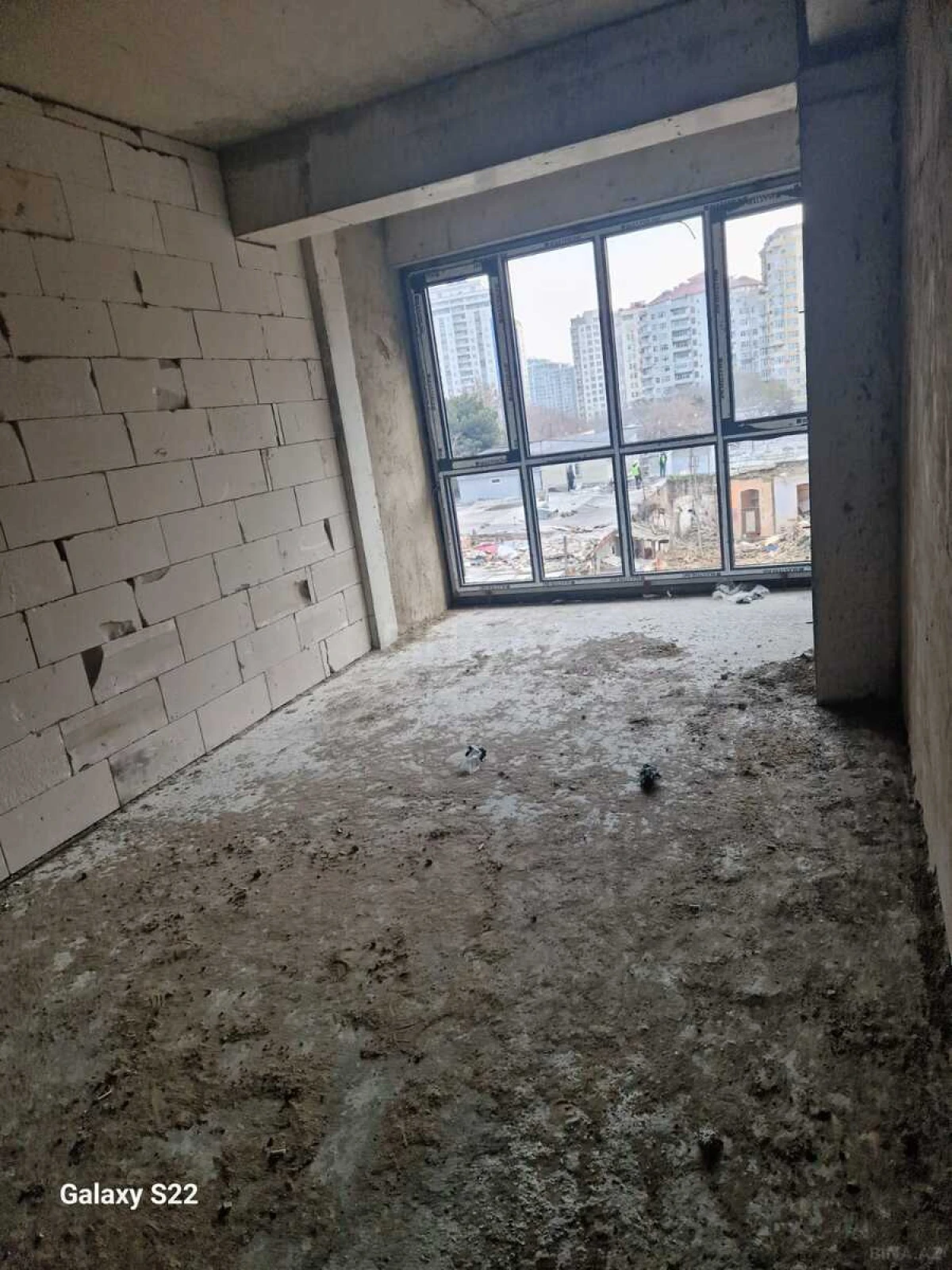 Satılır 2 otaqlı mənzil 56 m²