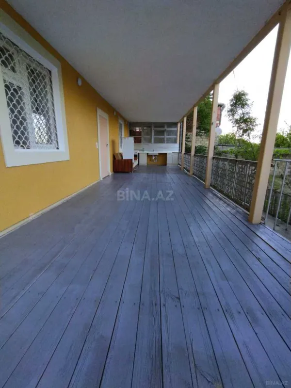Kirayə verilir 5 otaqlı həyət evi 200 m²