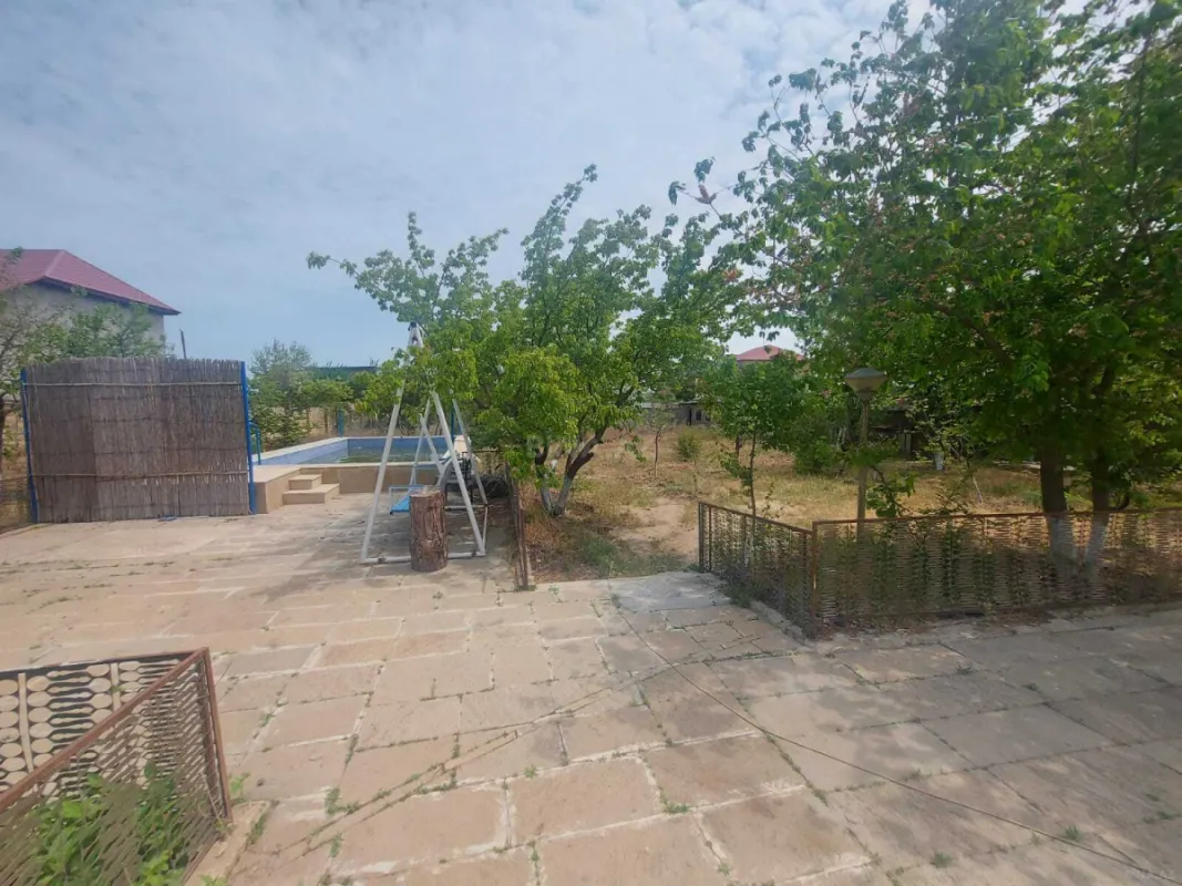 Kirayə verilir 5 otaqlı həyət evi 200 m²