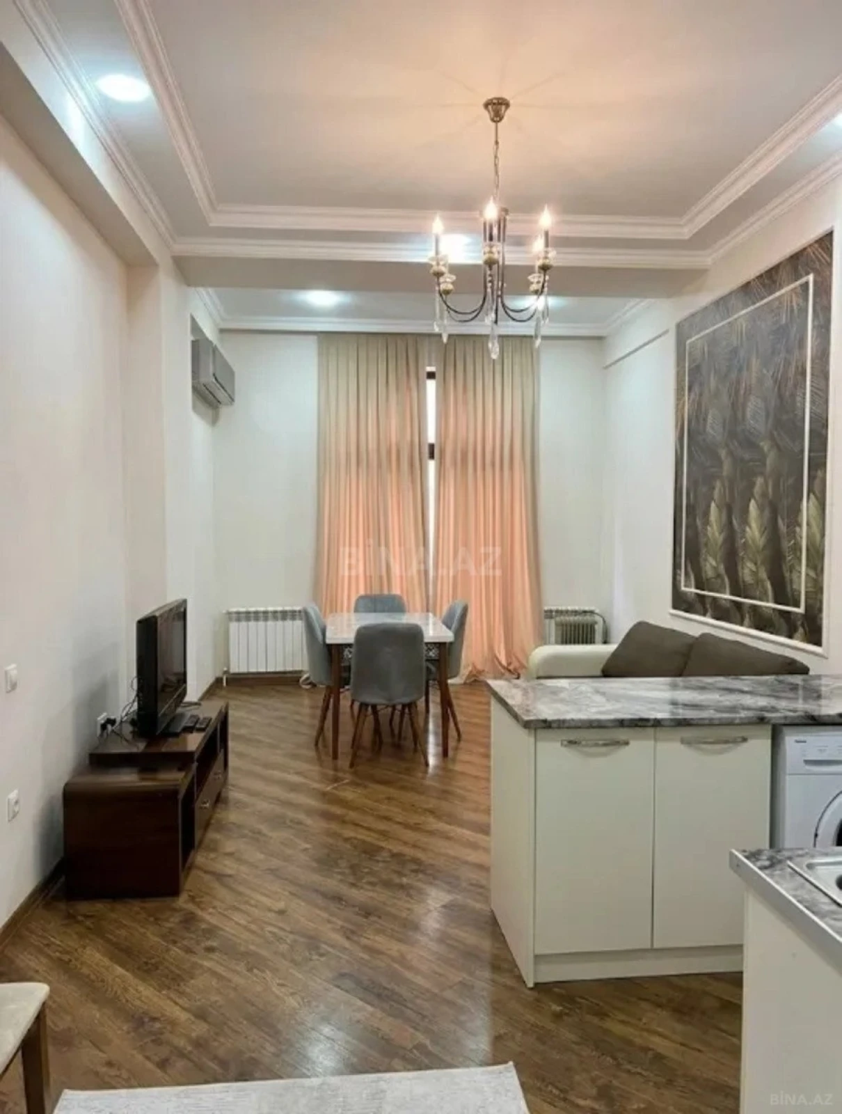 Kirayə verilir 2 otaqlı mənzil 65 m²