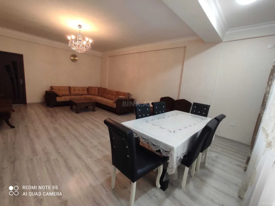 Satılır 3 otaqlı mənzil 101 m²