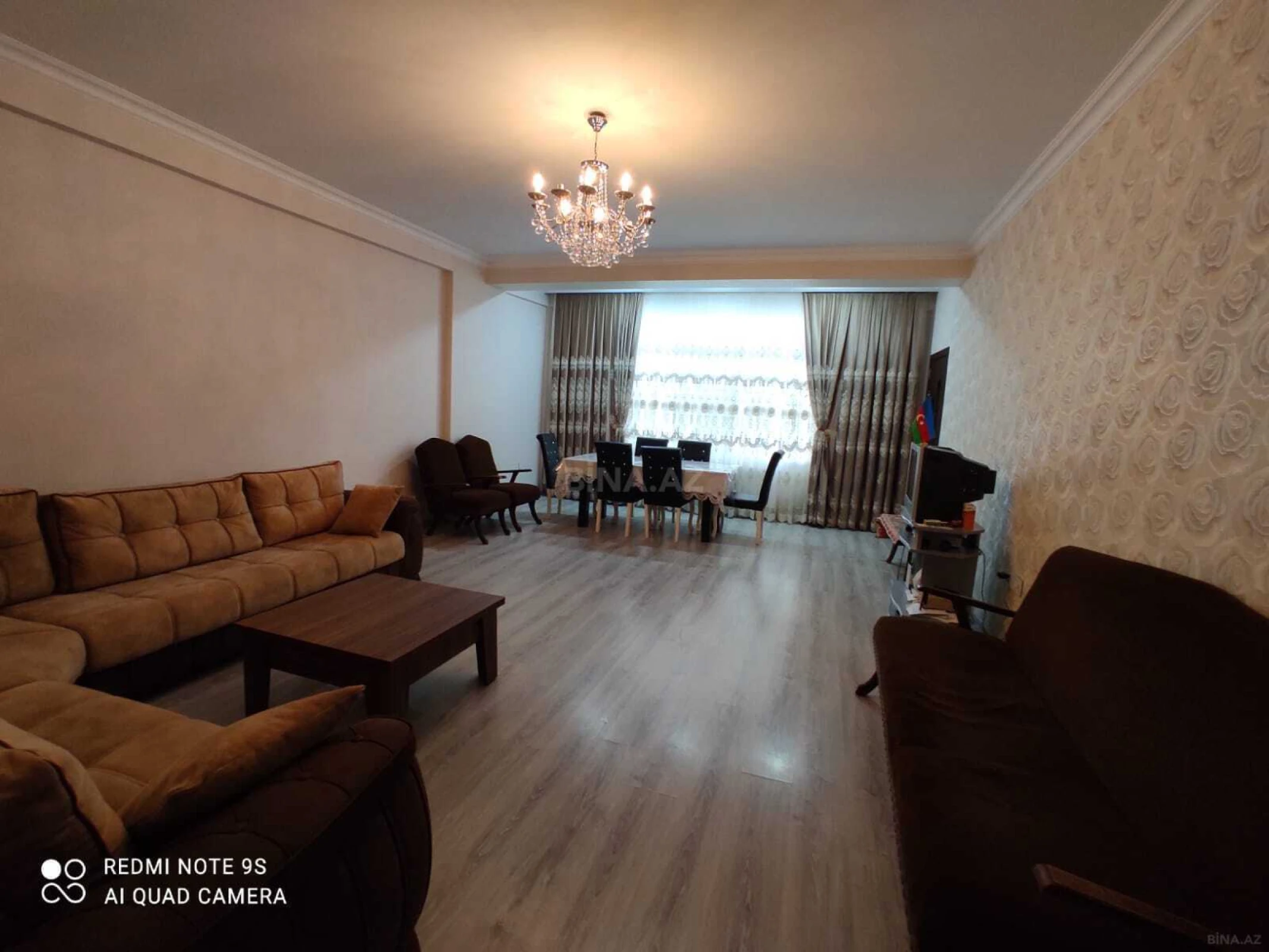 Satılır 3 otaqlı mənzil 101 m²