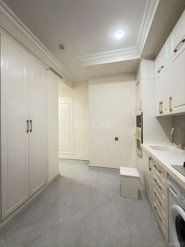 Kirayə verilir 2 otaqlı mənzil 78 m²