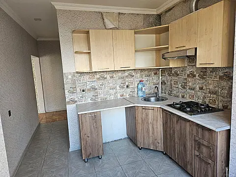 Kirayə verilir 1 otaqlı mənzil 40 m²