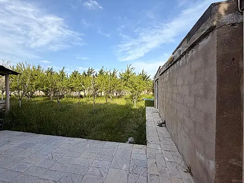 Satılır 3 otaqlı həyət evi 165 m²