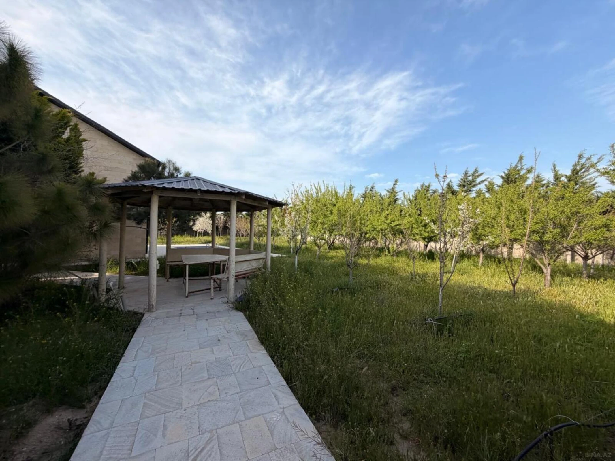 Satılır 3 otaqlı həyət evi 165 m²