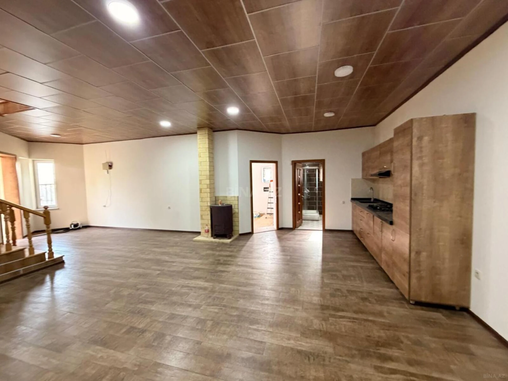 Satılır 3 otaqlı həyət evi 165 m²