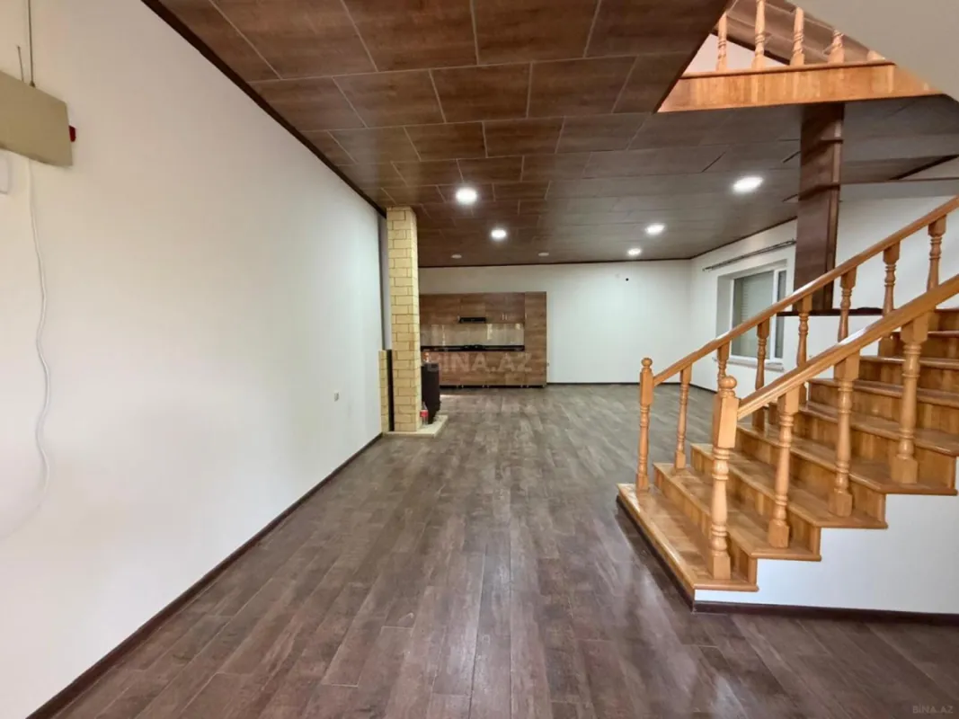 Satılır 3 otaqlı həyət evi 165 m²