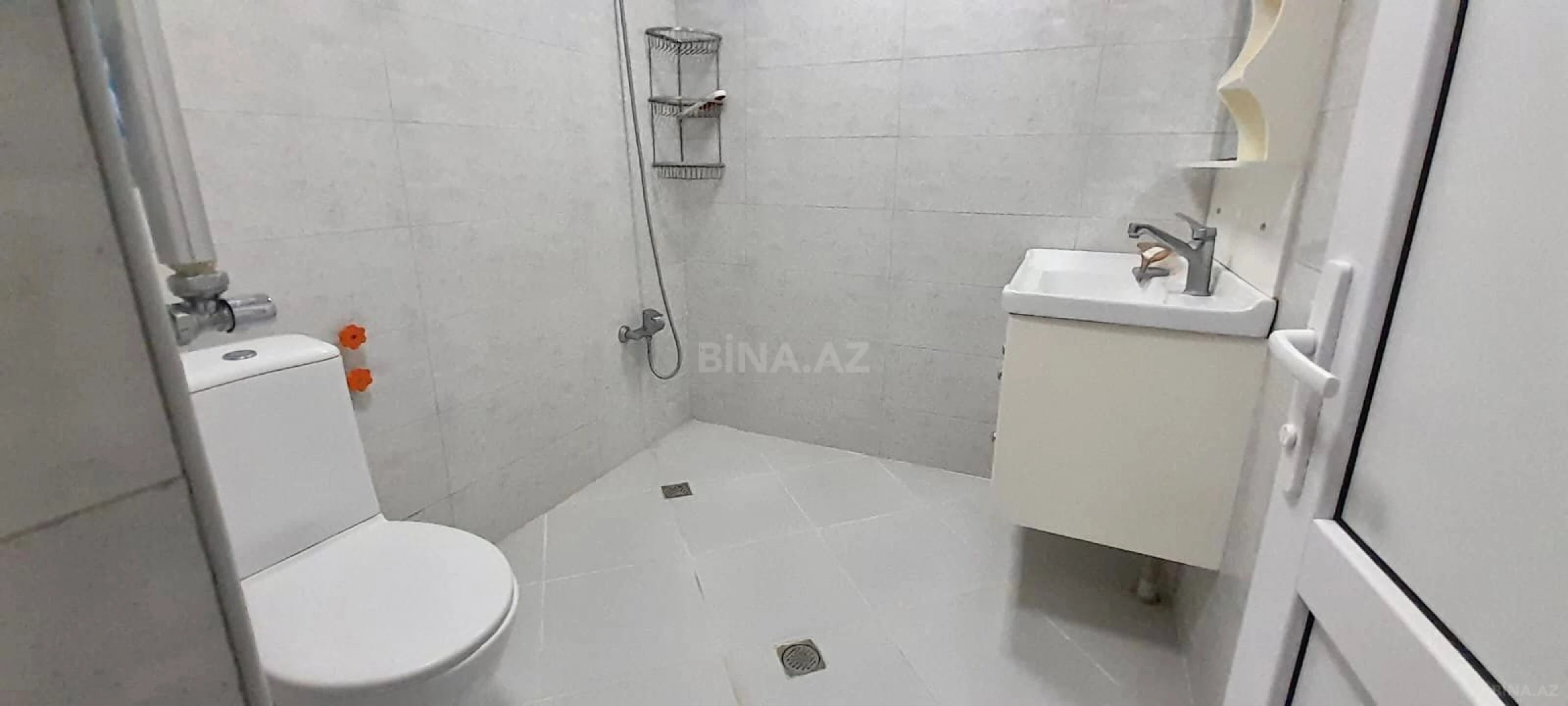 Satılır 2 otaqlı mənzil 60 m²