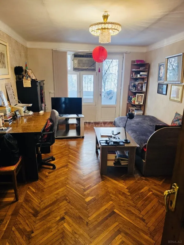 Satılır 3 otaqlı mənzil 70 m²