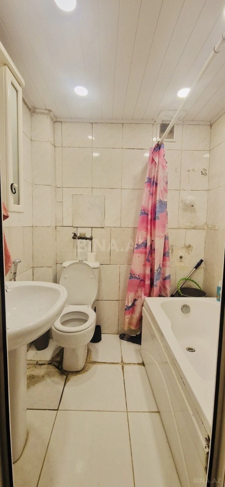 Satılır 3 otaqlı mənzil 70 m²