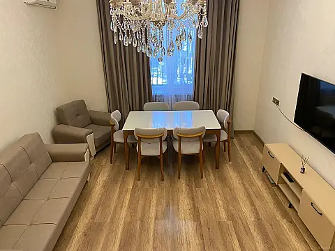 Satılır 3 otaqlı mənzil 75 m²