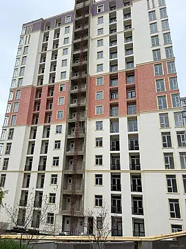 Satılır 3 otaqlı mənzil 130 m² — Bakı, Həzi Aslanov qəs. 3 otaq 130.00 m²