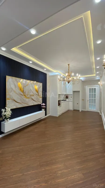 Satılır 3 otaqlı mənzil 105 m²