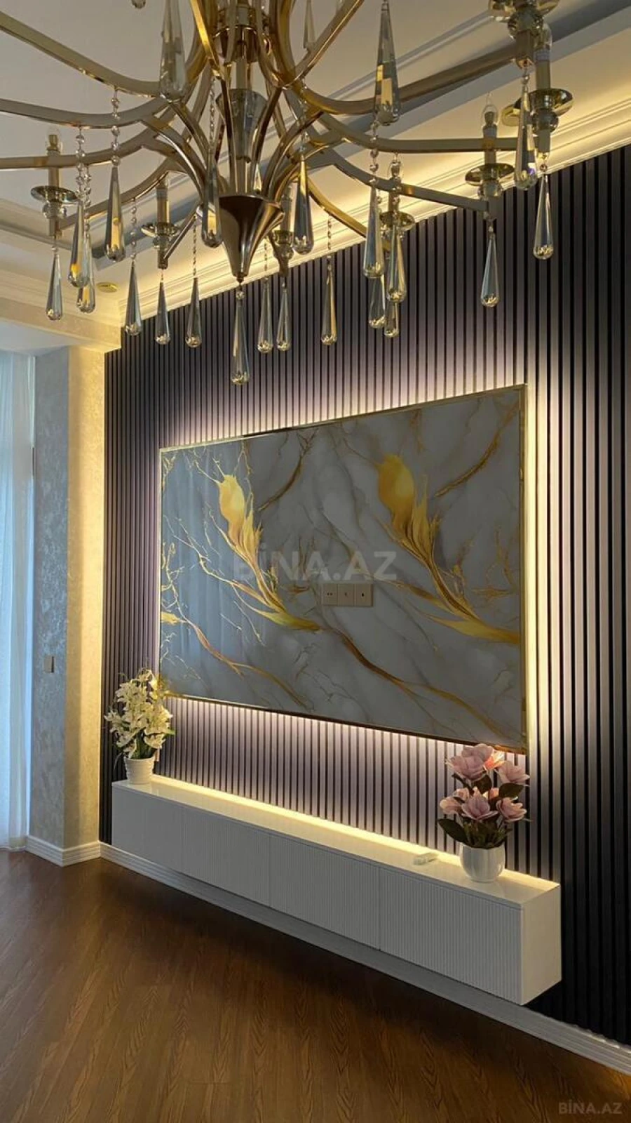 Satılır 3 otaqlı mənzil 105 m²