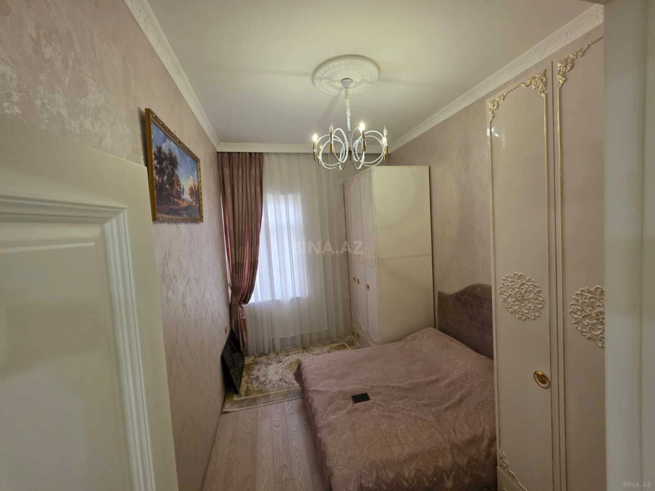 Satılır 4 otaqlı həyət evi 200 m²