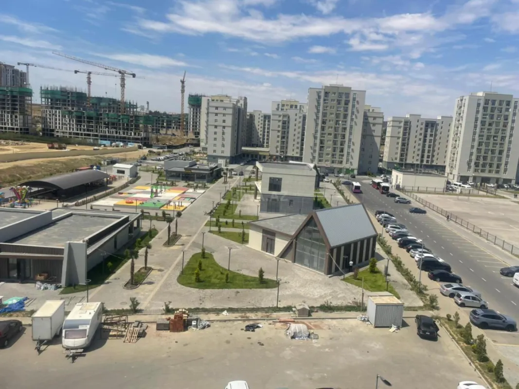 Satılır 2 otaqlı mənzil 41 m²
