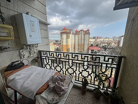 Satılır 2 otaqlı mənzil 70 m²