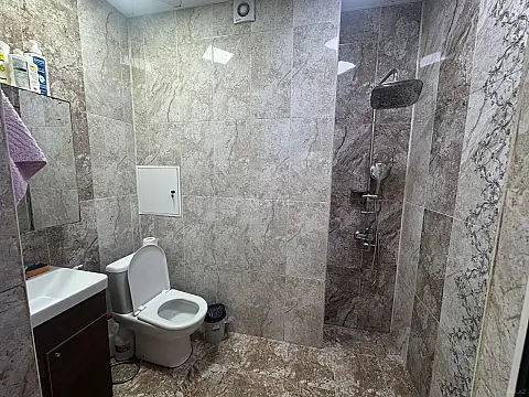 Satılır 2 otaqlı mənzil 70 m²