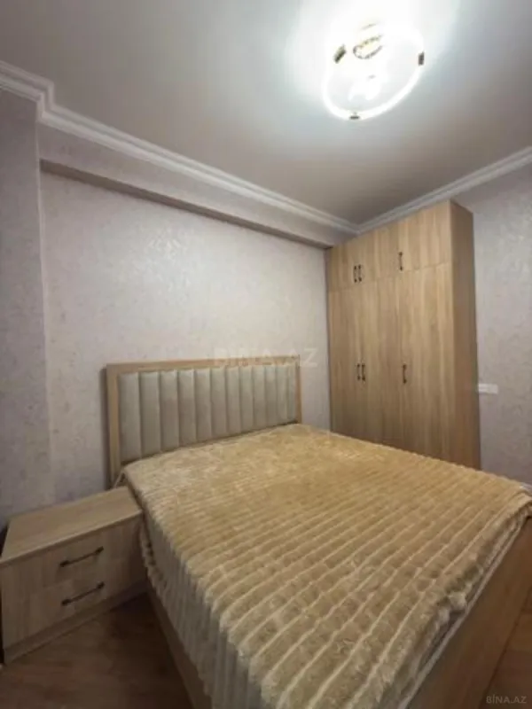 Kirayə verilir 2 otaqlı mənzil 61 m²
